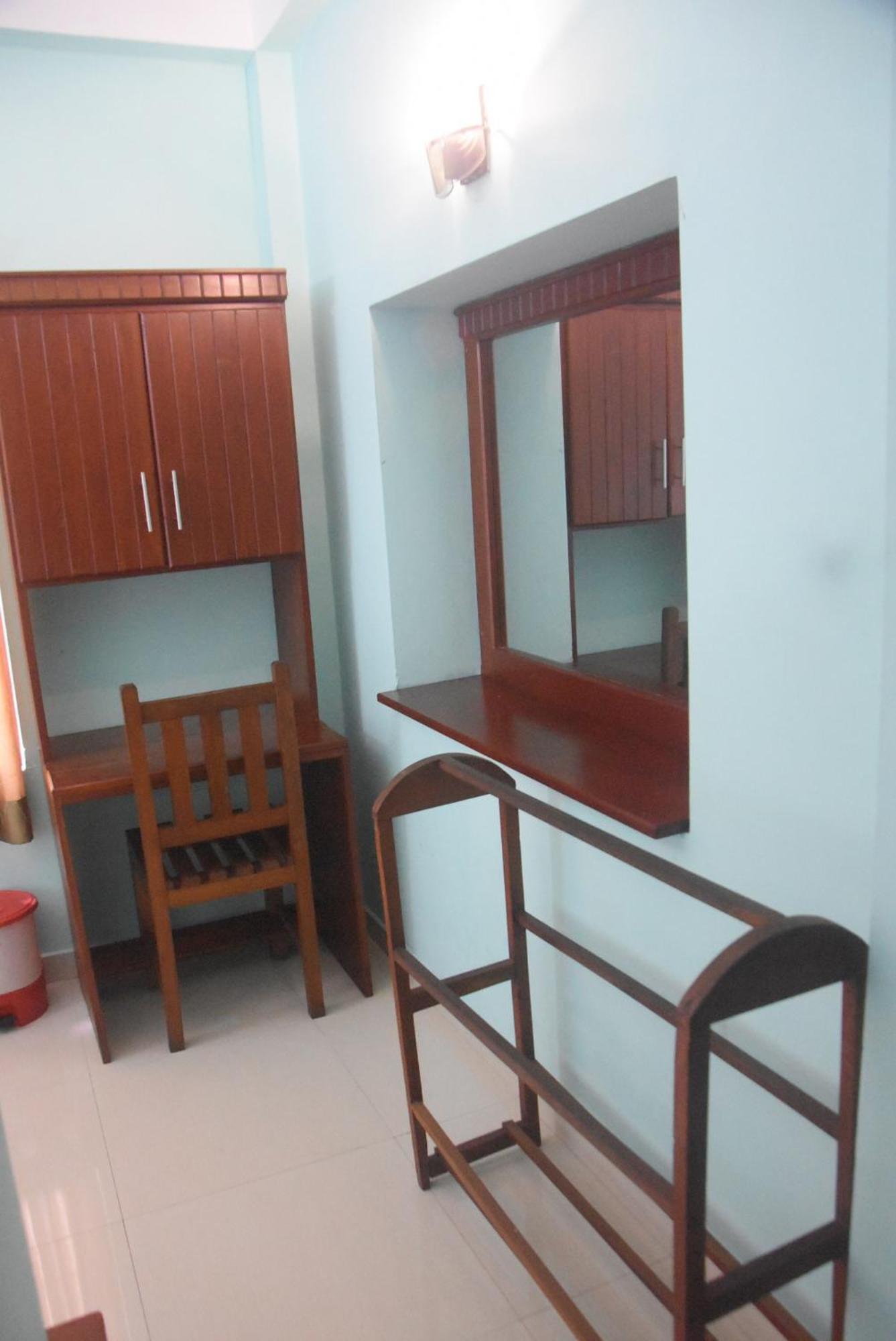 Hotel Rathna Gems Halt Ratnapura Exterior foto