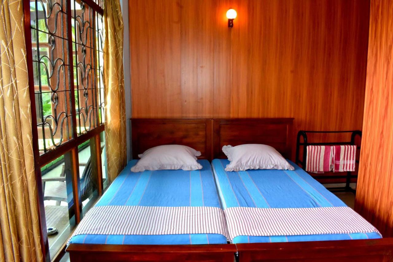 Hotel Rathna Gems Halt Ratnapura Exterior foto