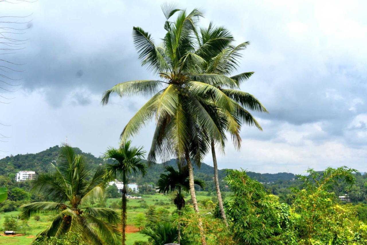 Hotel Rathna Gems Halt Ratnapura Exterior foto