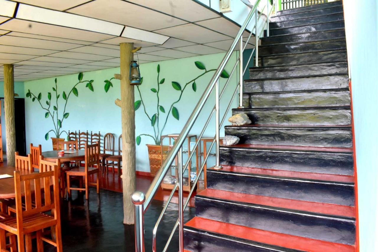 Hotel Rathna Gems Halt Ratnapura Exterior foto
