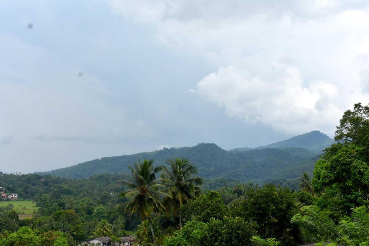 Hotel Rathna Gems Halt Ratnapura Exterior foto